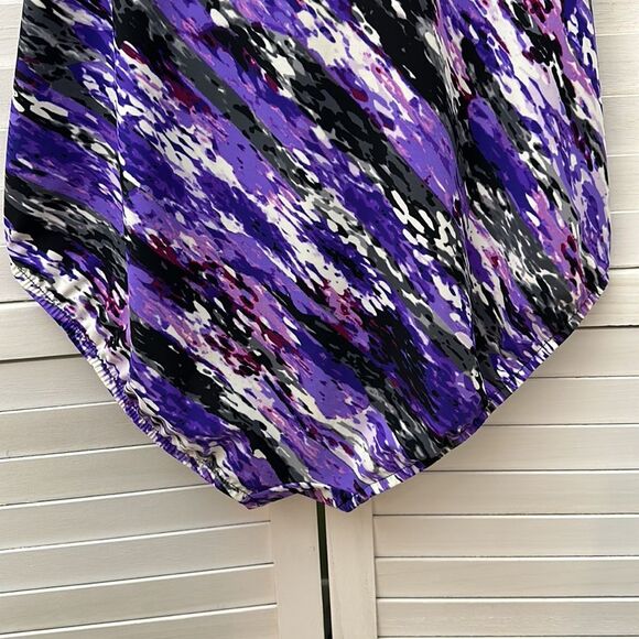 Croft & Barrow Swimsuit Size 16 One Piece Purple Splash NWOT - Picture 10 of 16